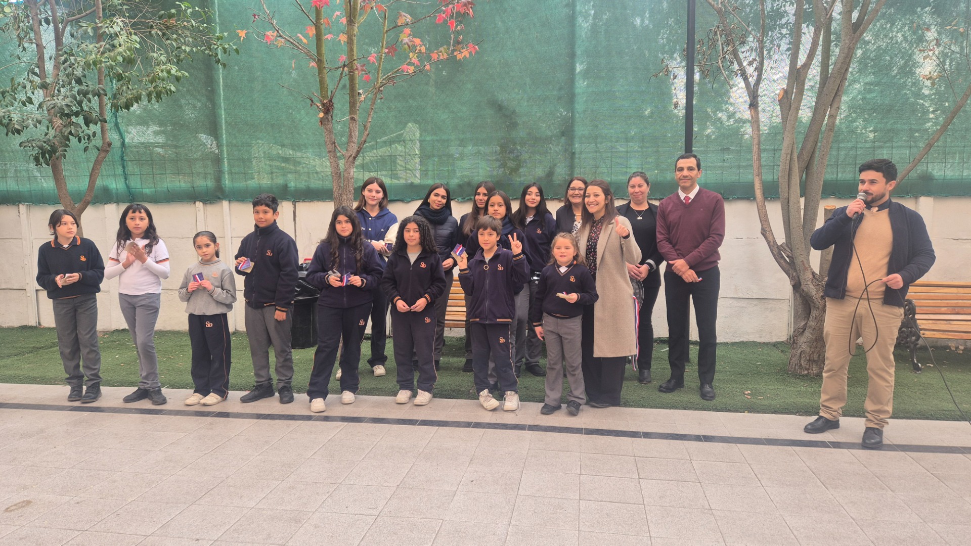 Inauguración Malla cubre patio
